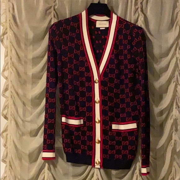 Top - Picture 2 of 11